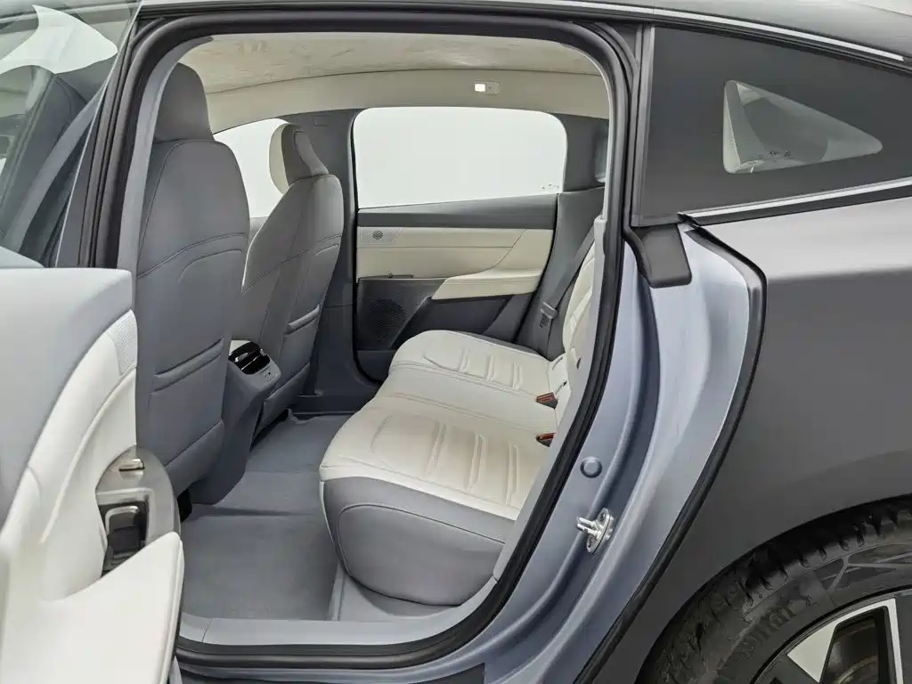 Dongfeng Yipai eπ007 2024 2024 Pure Electric 540 AWD Max Edition
