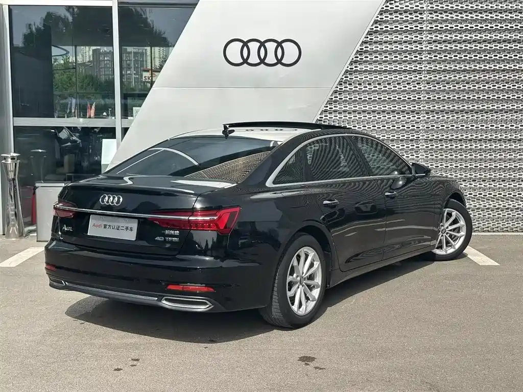 Audi A6L 2019 40 TFSI Luxury Elegance фото 4