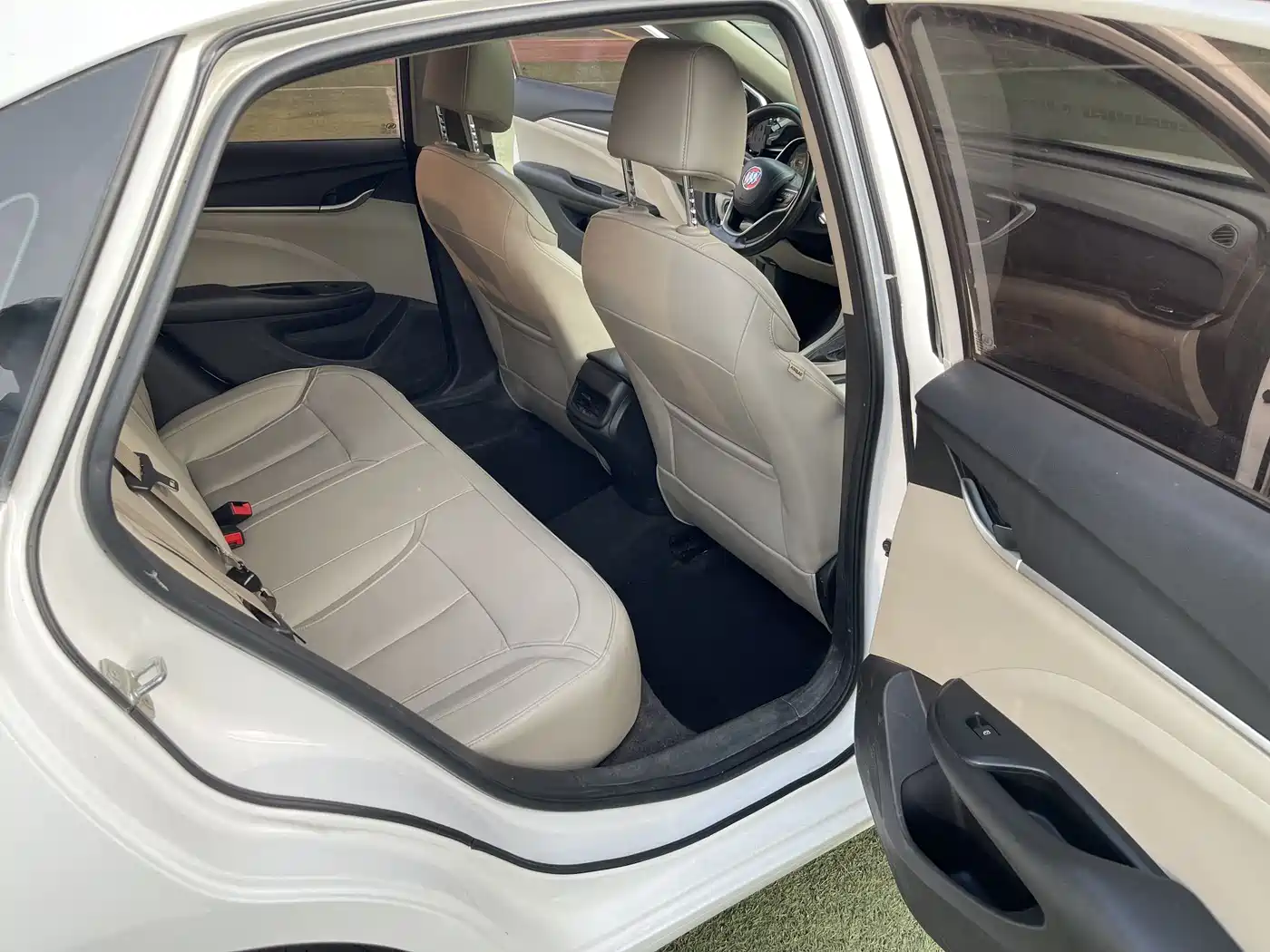 Buick Excelle 2018 15T Dual Clutch Elite (China V) фото 8