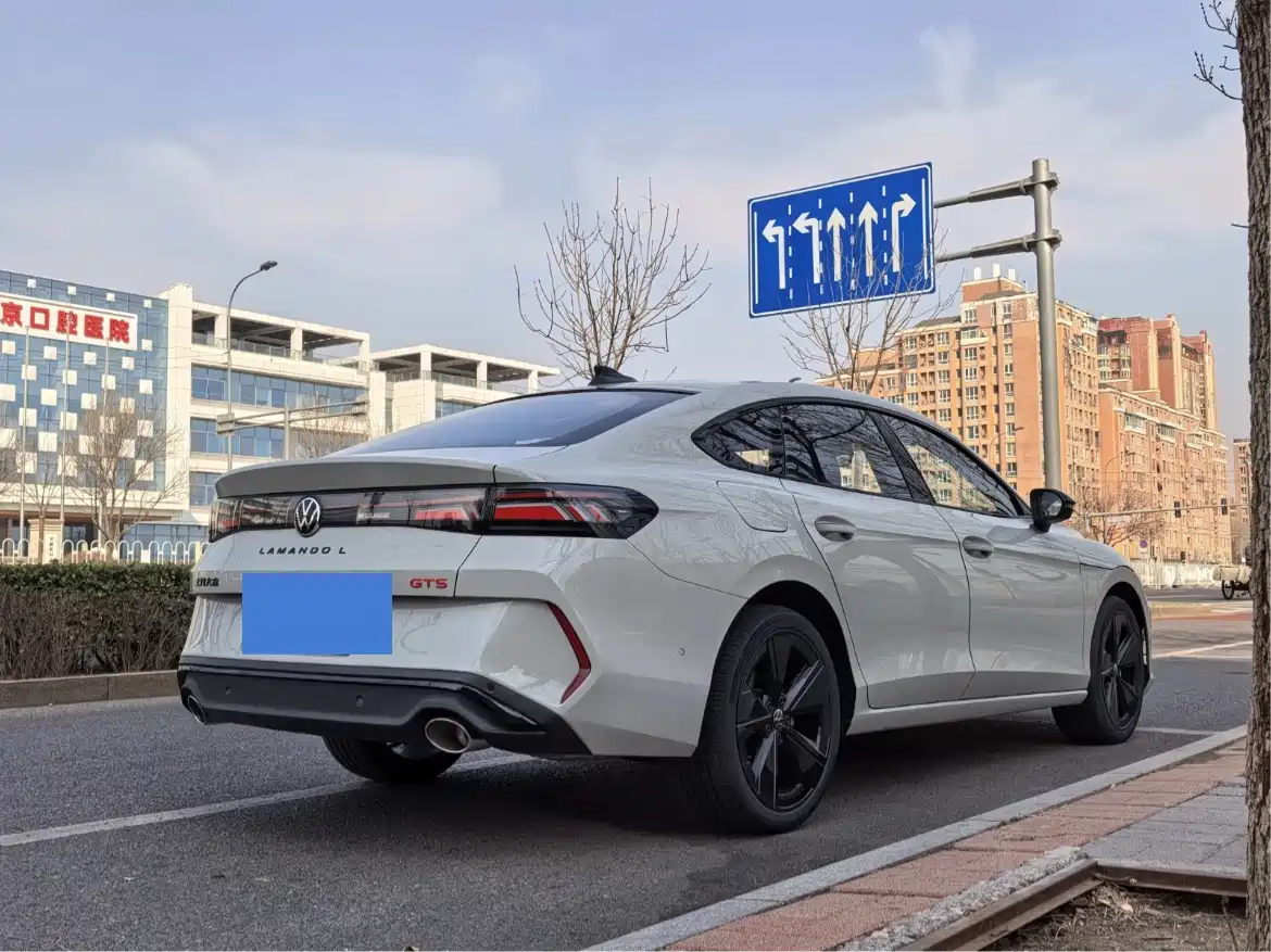Volkswagen Lamando 2025 Model Lamando L 2.0T GTS Basic фото 6