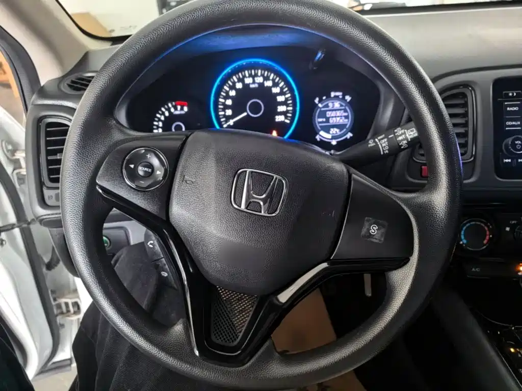 Honda Vezel 2015 2015 1.5L CVT 2WD Comfort