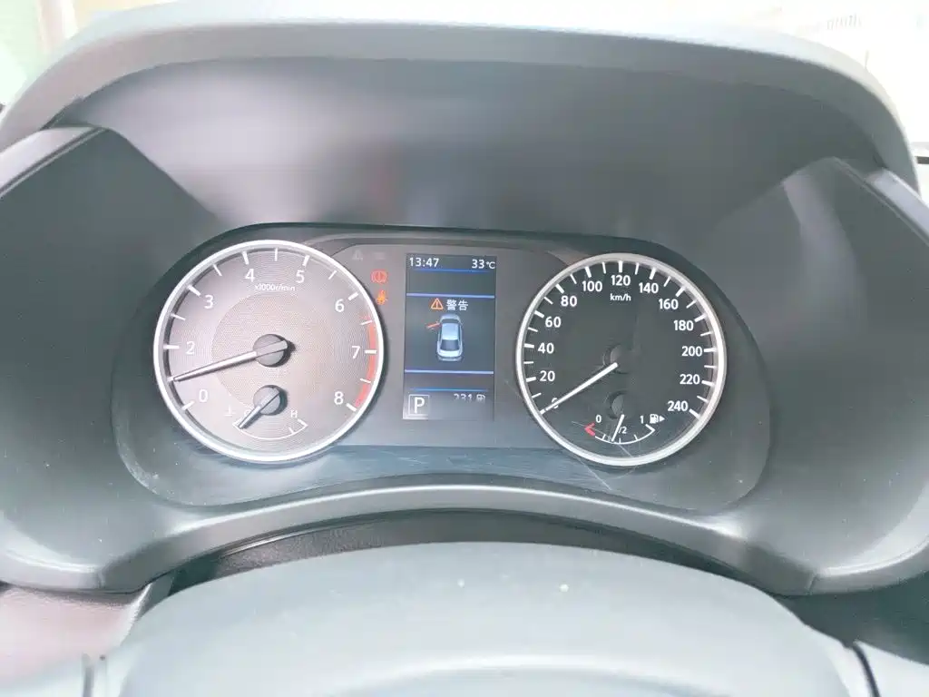 Nissan SYLPHY, миниатюра 4