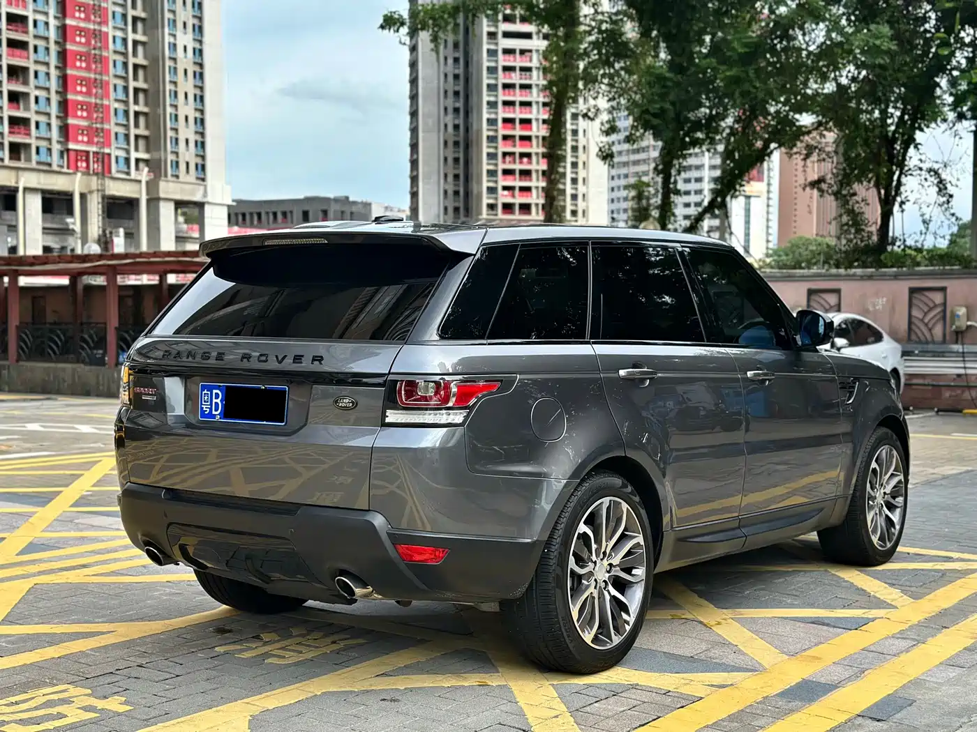 Land Rover Range Rover Sport 2013 2014 3.0 SC V6 HSE DYNAMIC