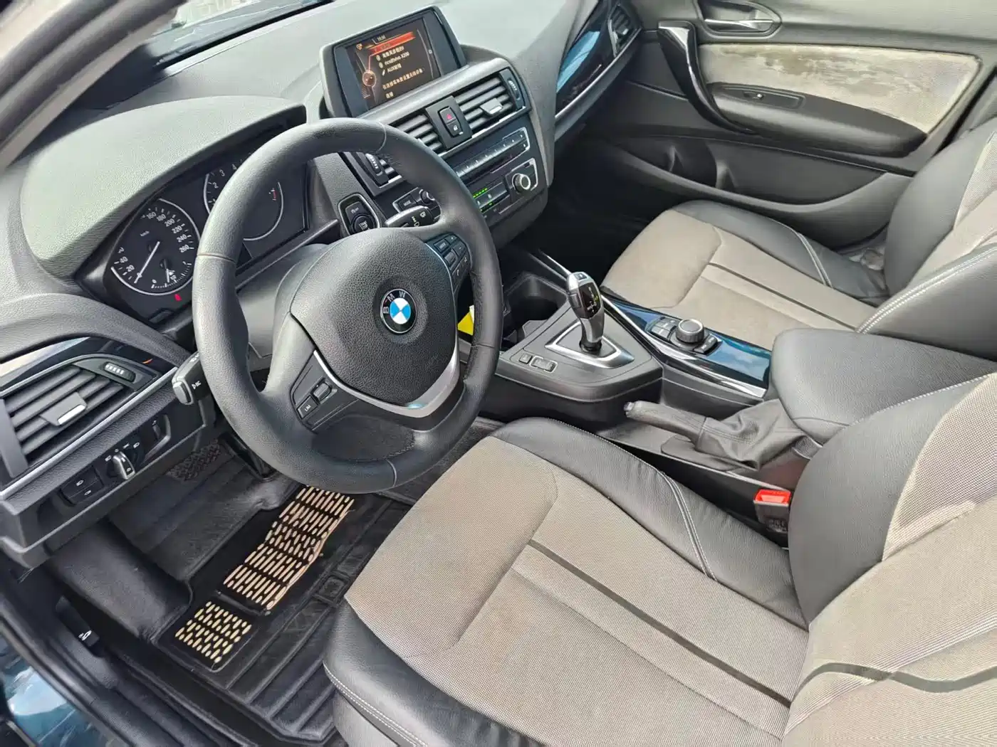 BMW 1 Series (Import) 2013 Facelift 116i Urban Model фото 10
