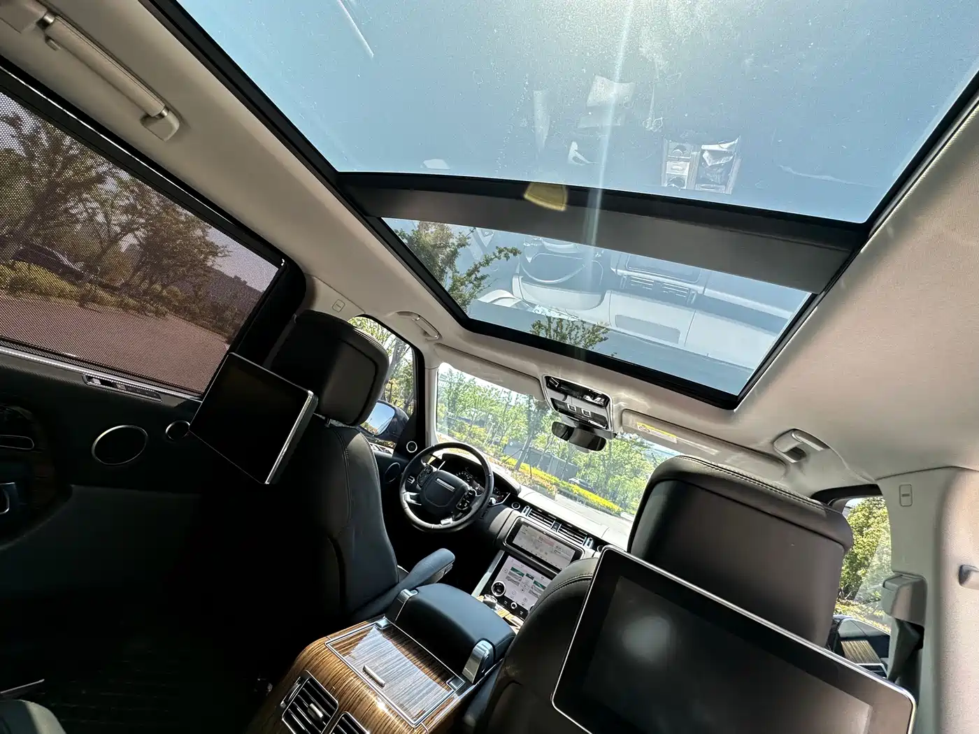 Land Rover Range Rover 2019 3.0 SC V6 Heritage Extended Edition фото 12