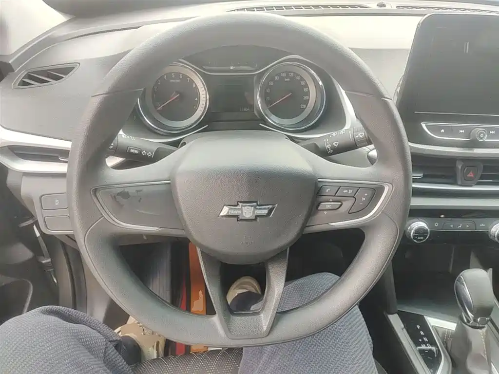Chevrolet Volando 2019 530T Automatic Power Enjoyment Edition (5+2 seater) China VI фото 11