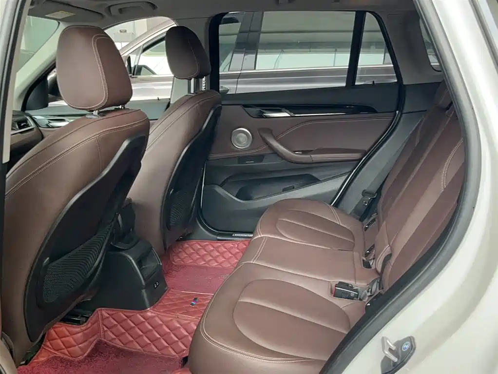 BMW X1 2021 sDrive20Li Fashion фото 17