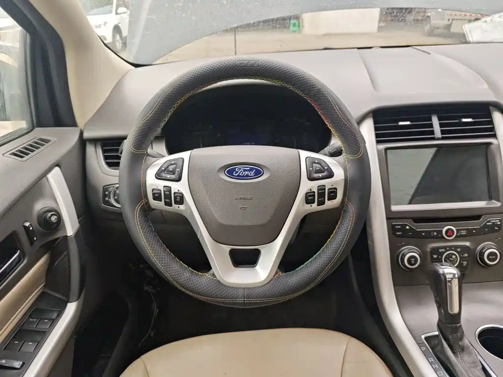 Ford Edge (Import) 2015 2012 2.0T Elite Sunroof Edition