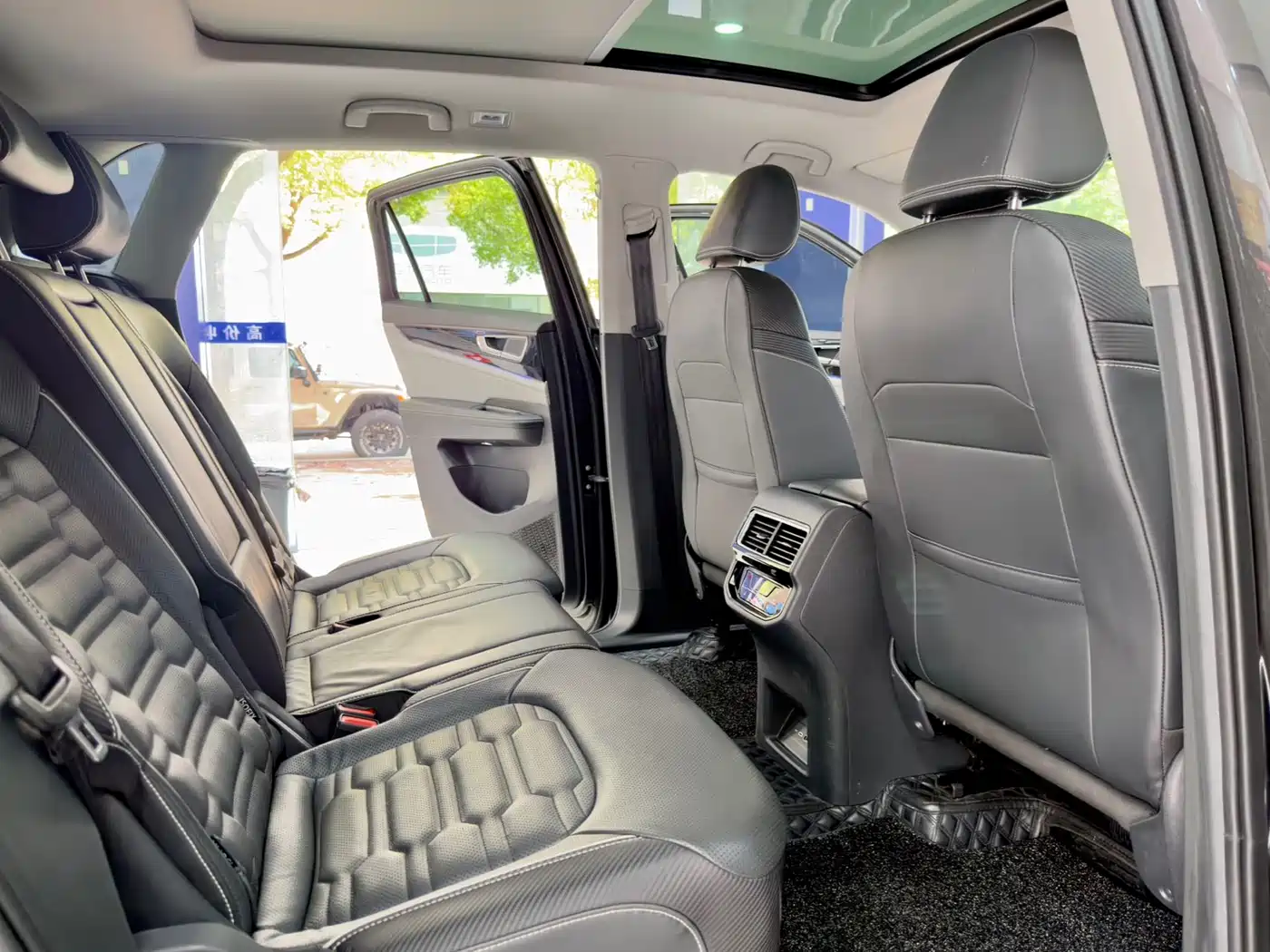 Volkswagen Teramont 2022 Teramont X 380TSI 4MOTION Premium Luxury фото 14