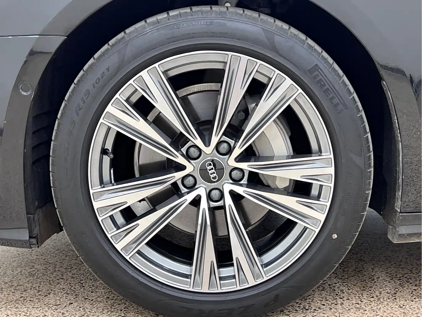 Audi A6L 2024 45 TFSI Premium Dynamic фото 8