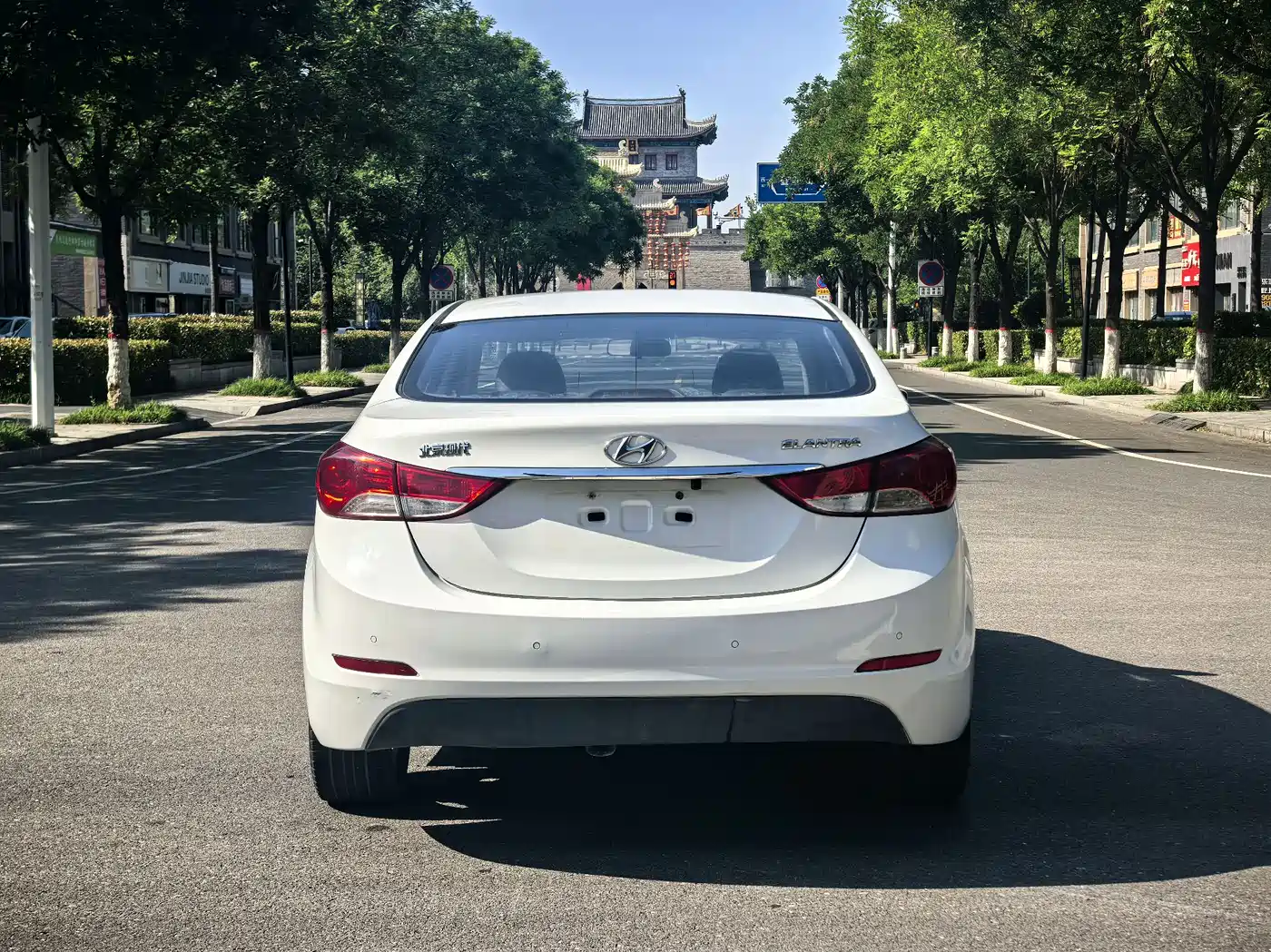 Hyundai Langdong 2012 1.6L Automatic Fashion фото 5