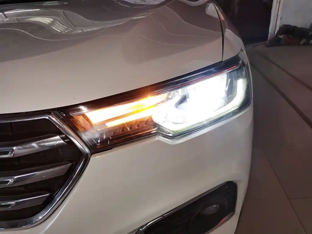 Haval H7 2018 Blue Label H7 2.0T Automatic Smart Edition фото 17