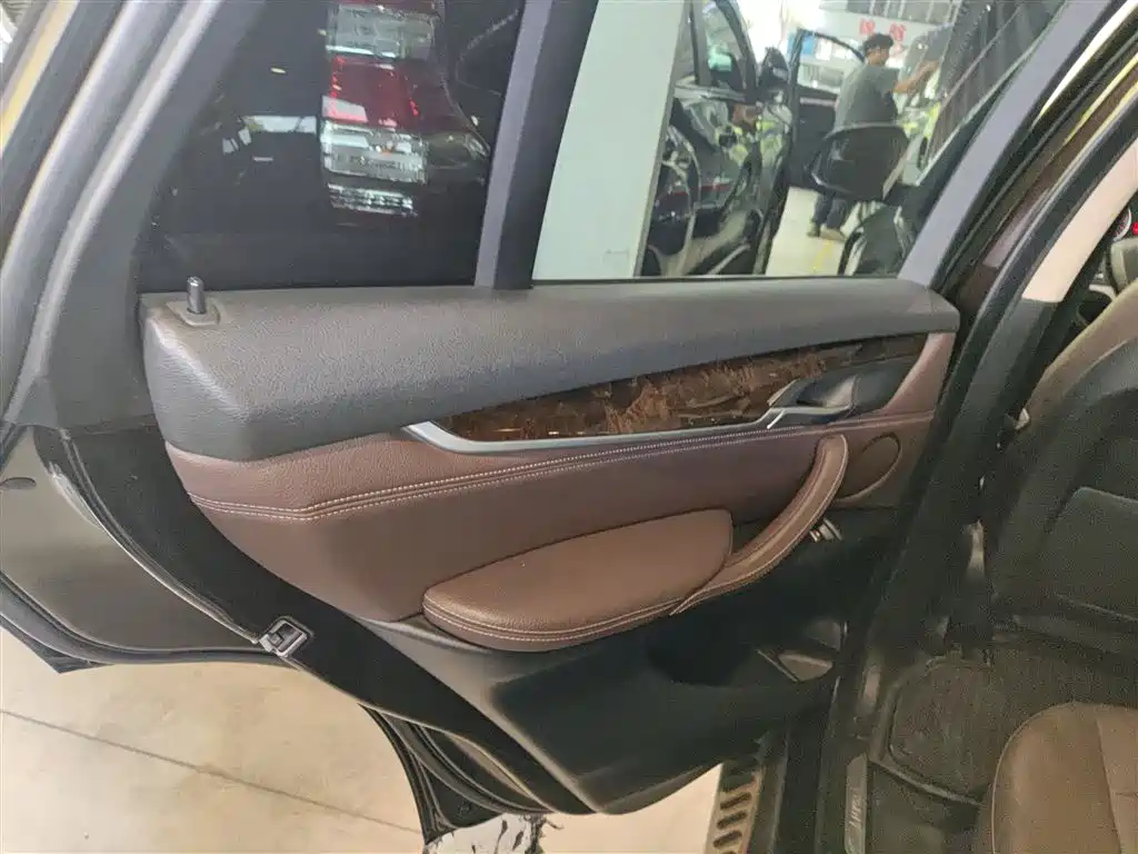 BMW X5 (Import) 2014 xDrive35i Elegance фото 29