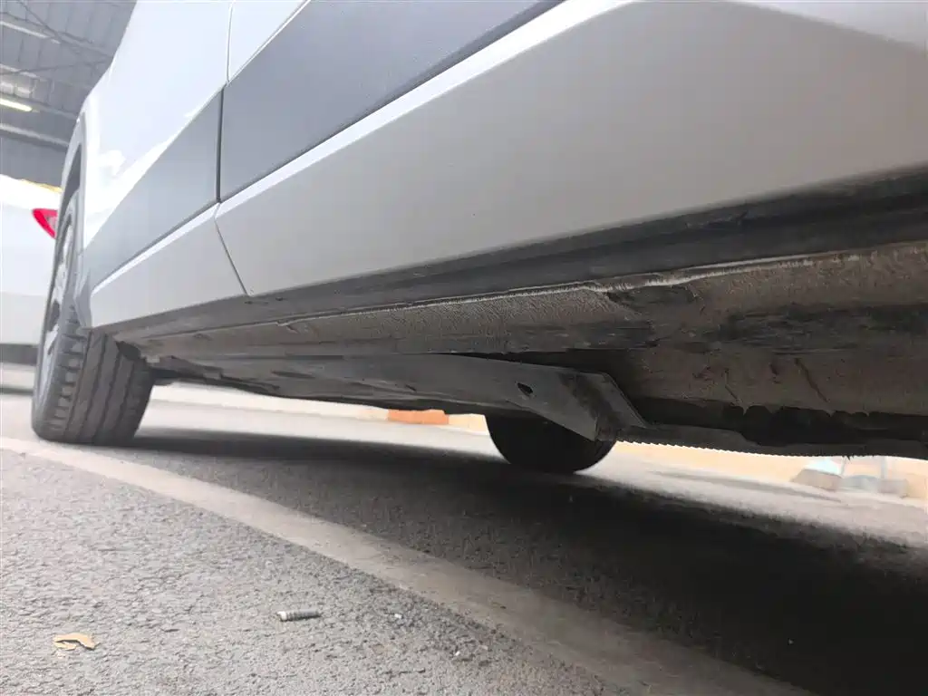 Volkswagen Tharu 2024 300TSI 2WD Full Moon Edition фото 18