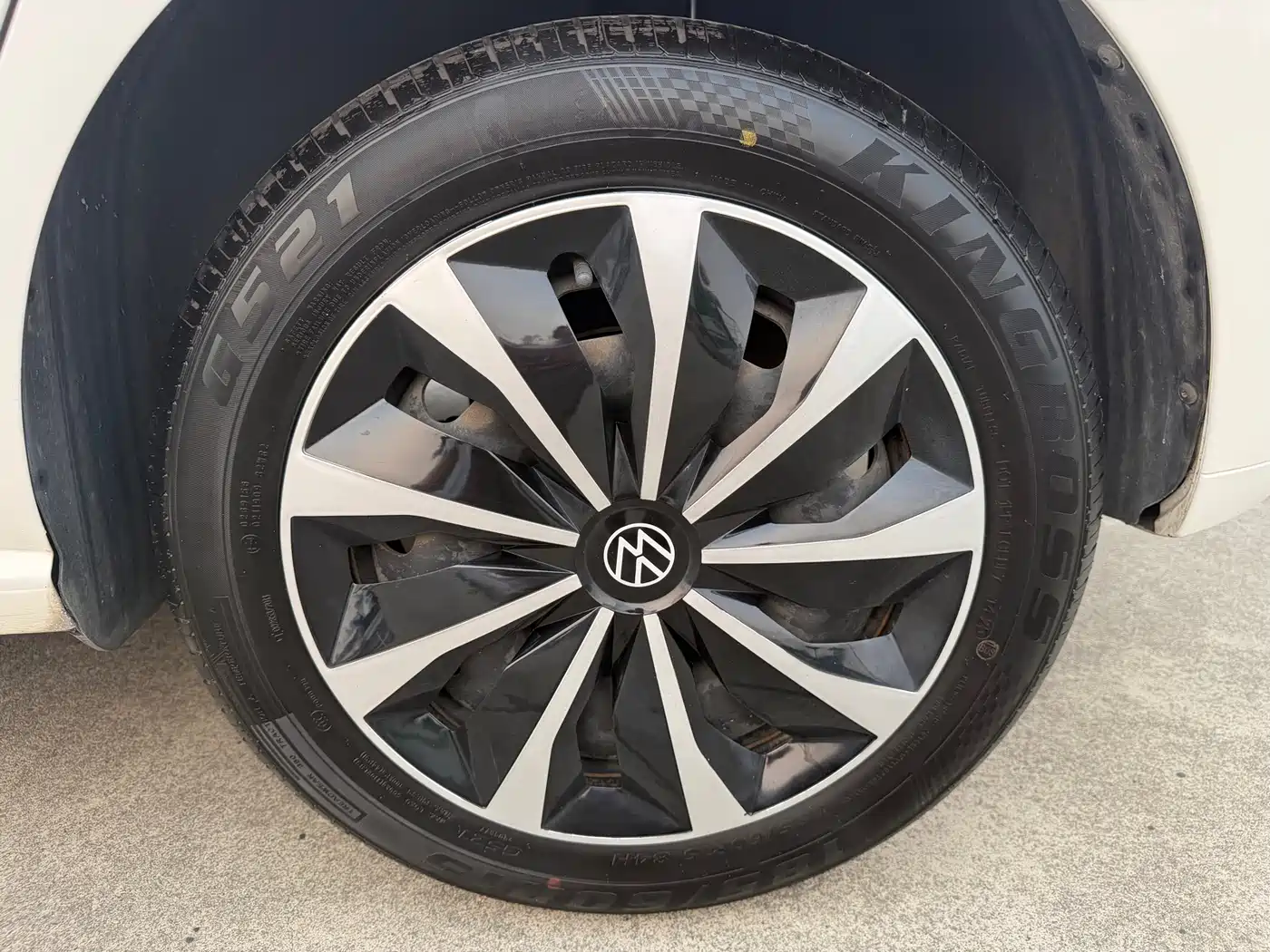 Volkswagen Polo 2016 1.6L Automatic Comfort фото 5