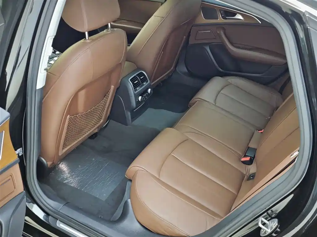 Audi A6L 2018 30th Anniversary 30 FSI Style фото 19