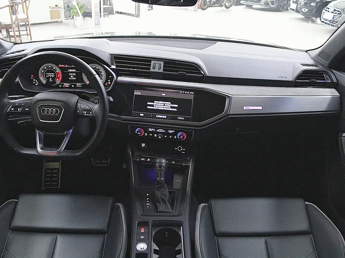Audi Q3 2024 40 TFSI Fashion Sport фото 4