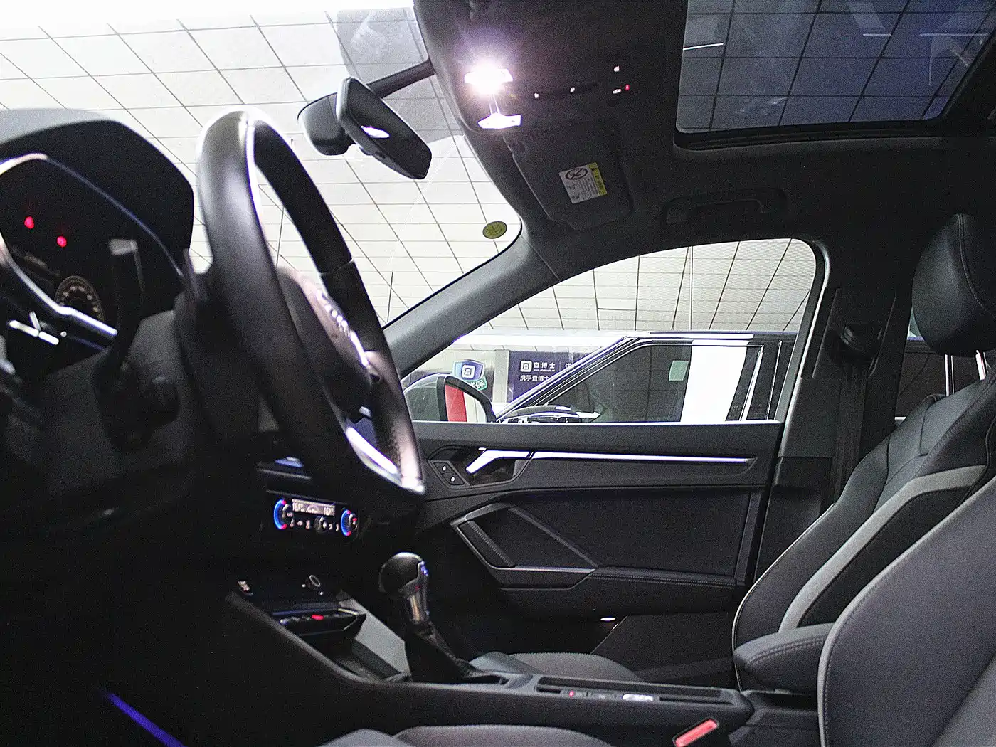 Audi Q3 2024 40 TFSI Fashion Sport фото 6