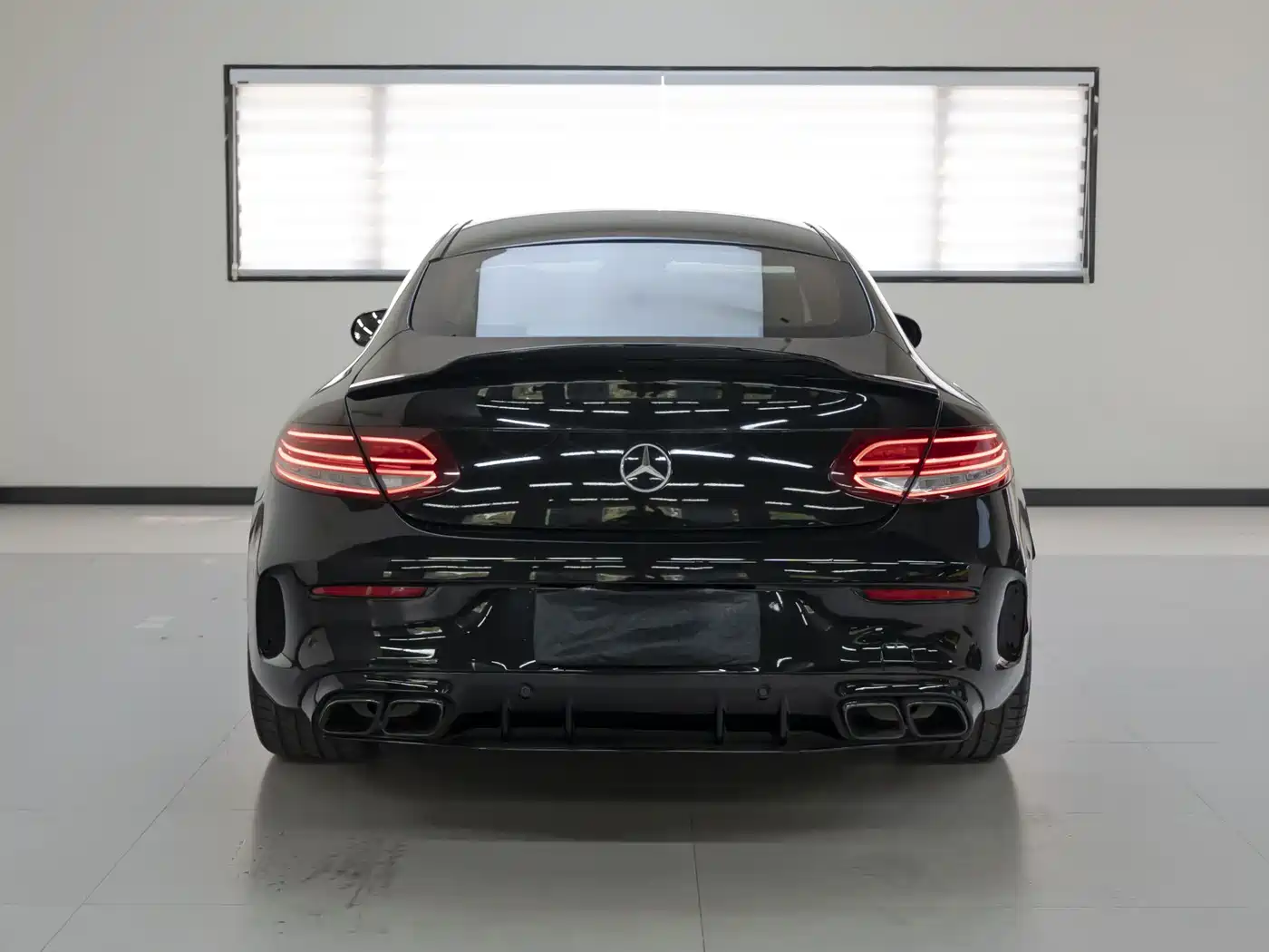Mercedes-Benz C-Class AMG 2016 AMG C 63 Coupe фото 4