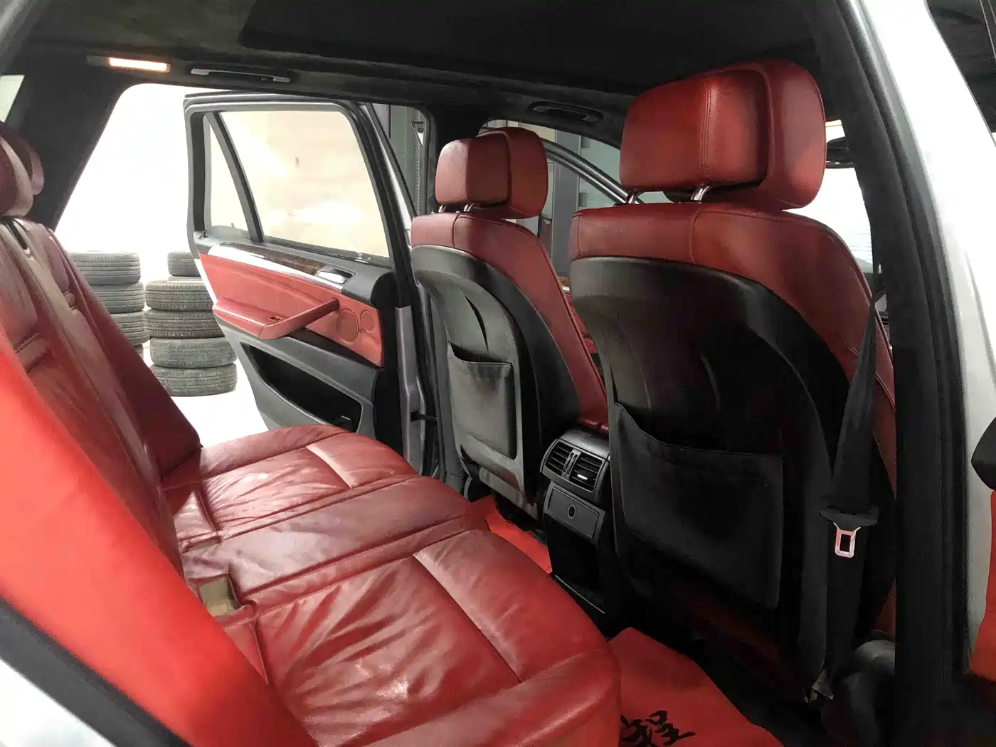BMW X5 (Import) 2011 xDrive35i Leading Edition фото 15