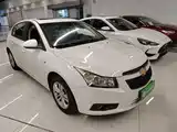 Фото 4 - Chevrolet Cruze