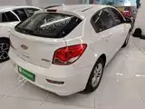 Фото 7 - Chevrolet Cruze
