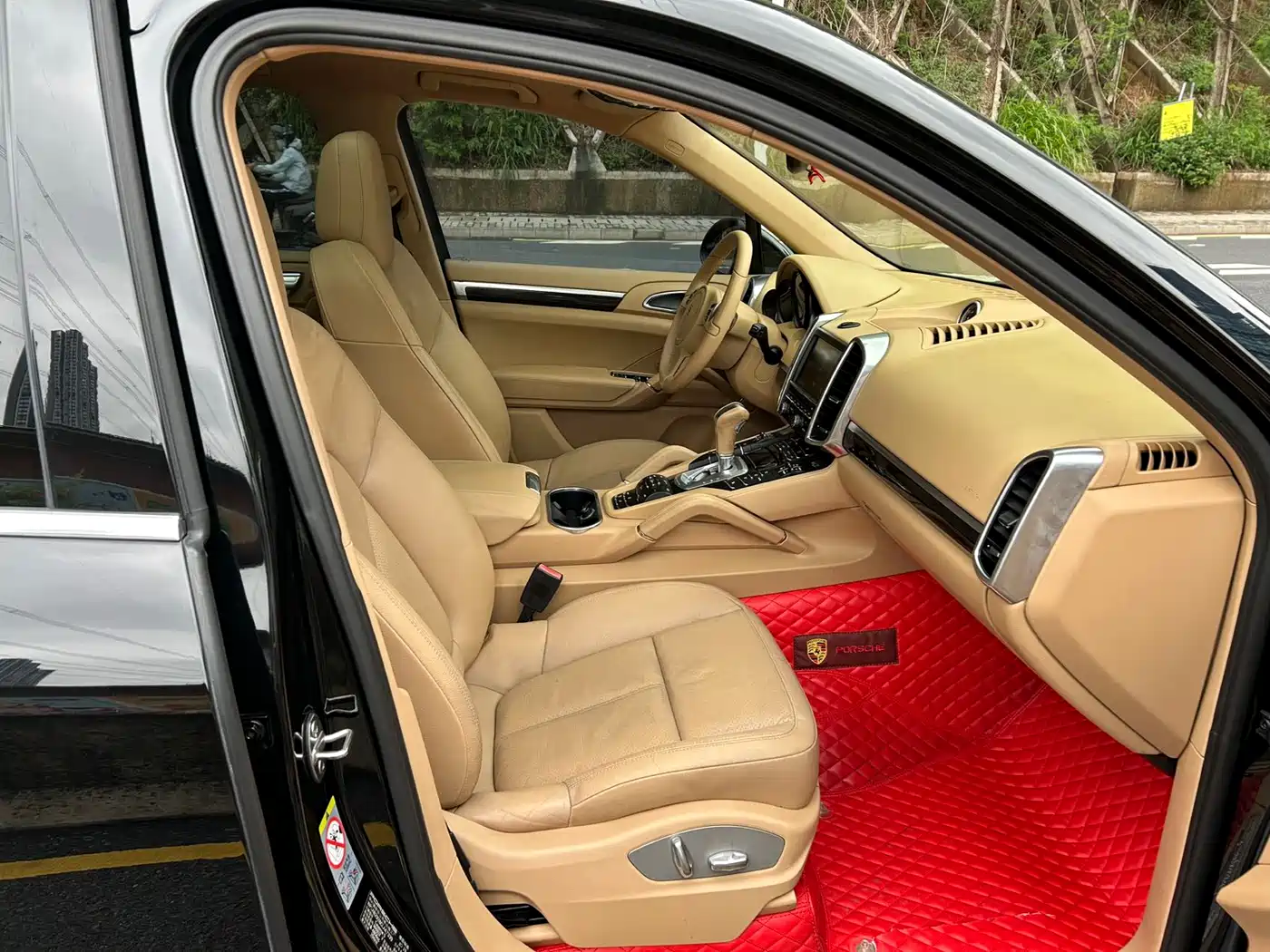Porsche Cayenne 2011 Cayenne S 4.8L фото 12
