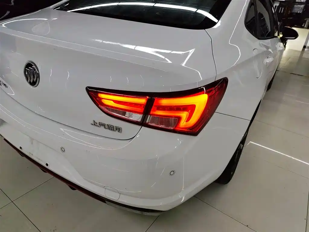 Buick Verano 2019 Sedan 15S Auto Leading фото 24