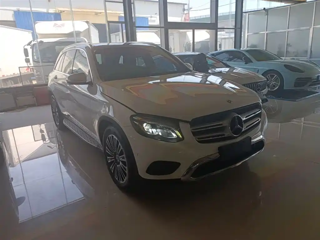 Mercedes-Benz GLC 2019 Model GLC 200 L 4MATIC фото 4