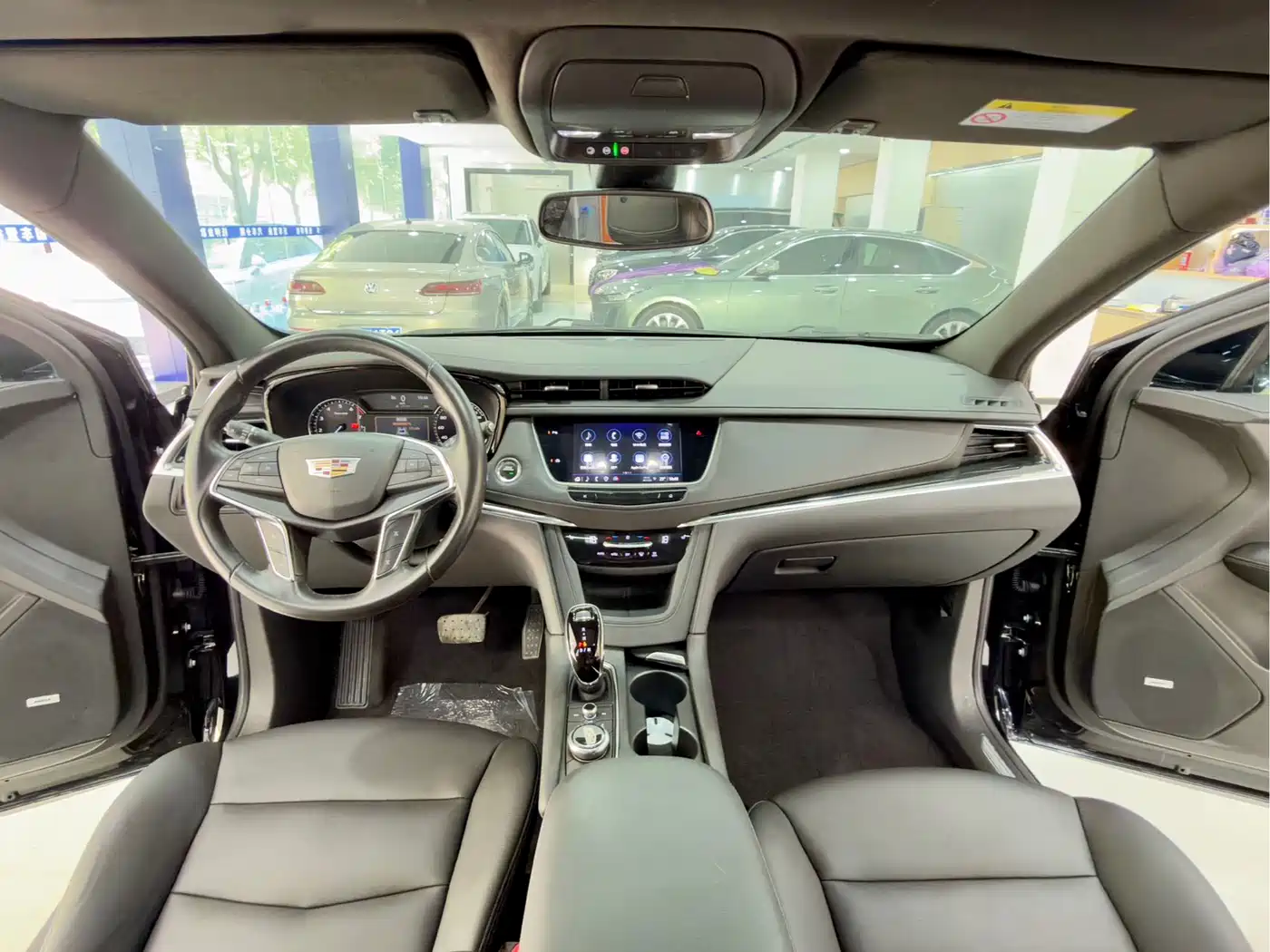 CADILLAC XT5