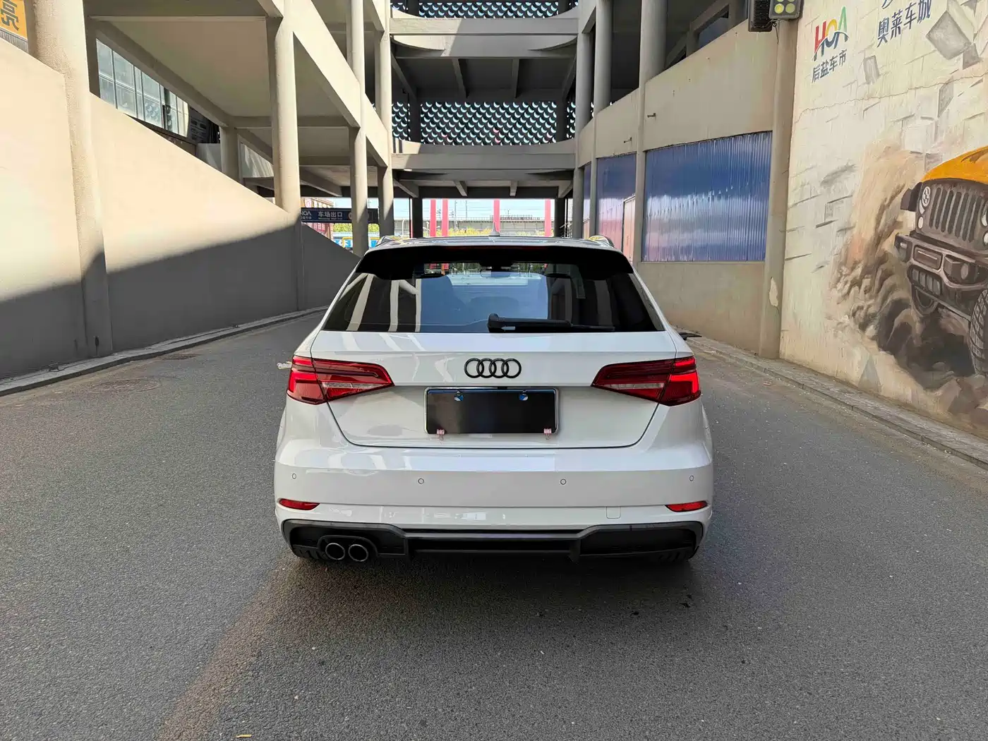 Audi A3 2018 30th Anniversary Sportback 35 TFSI Sport фото 5