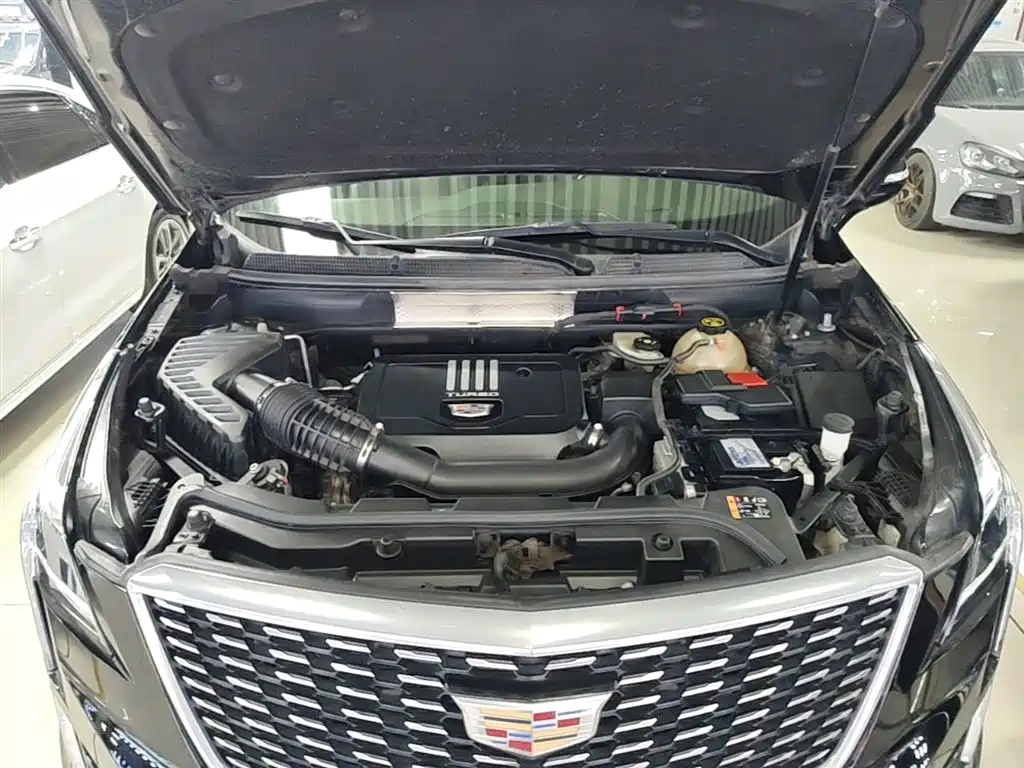 Cadillac XT5 2022 2.0T 2WD Luxury фото 20