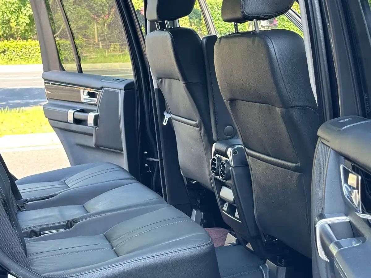 Land Rover Discovery 2010 2010 4.0 V6 HSE Petrol