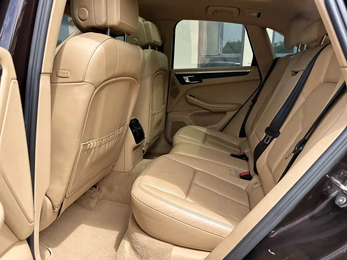 Porsche Macan 2016 Macan 2.0T фото 9