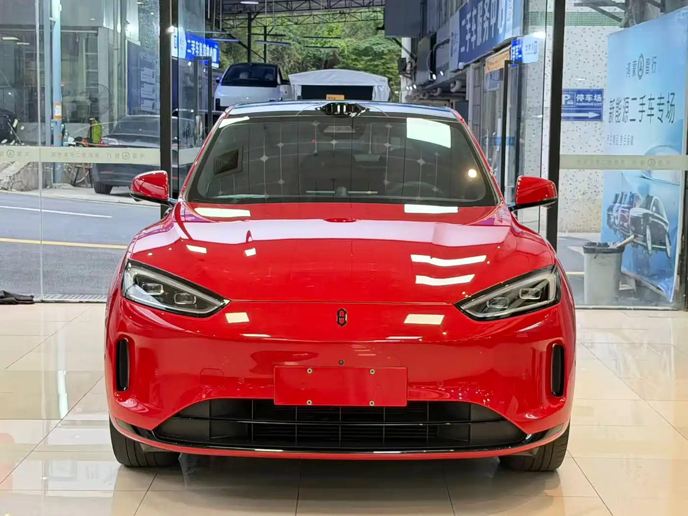 AITO Wenjie AITO M5 2024 Extended Range Max RS AWD Advanced Smart Driving Edition фото 2