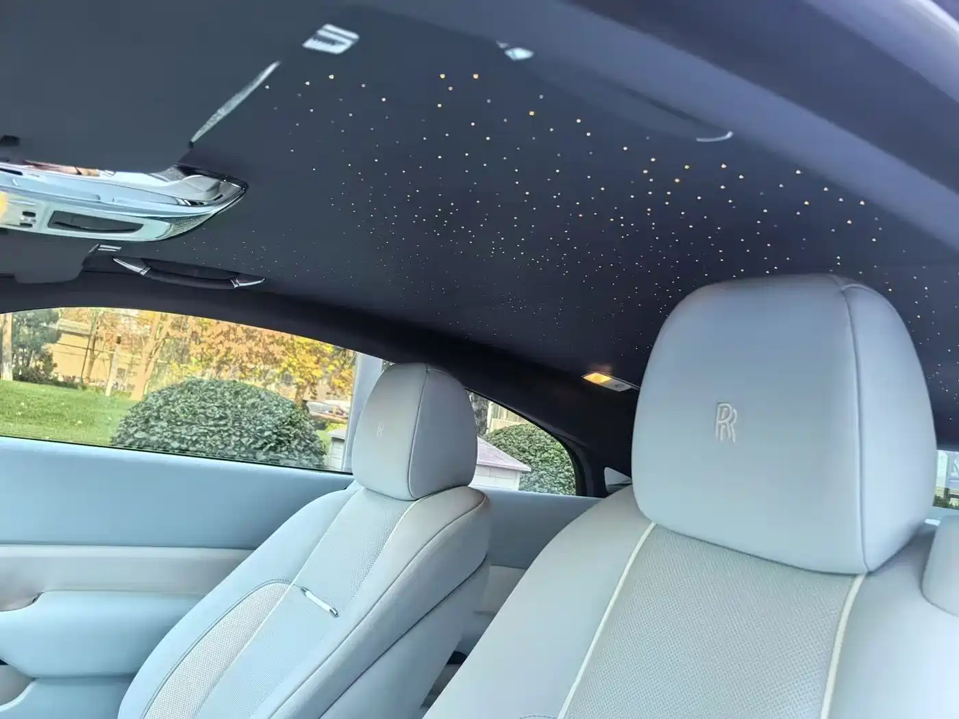 Rolls-Royce Wraith 2013 6.6T Standard фото 5