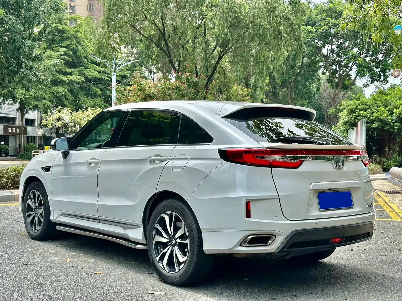 Honda UR-V 2017 2017 240TURBO 2WD Luxury Edition China V