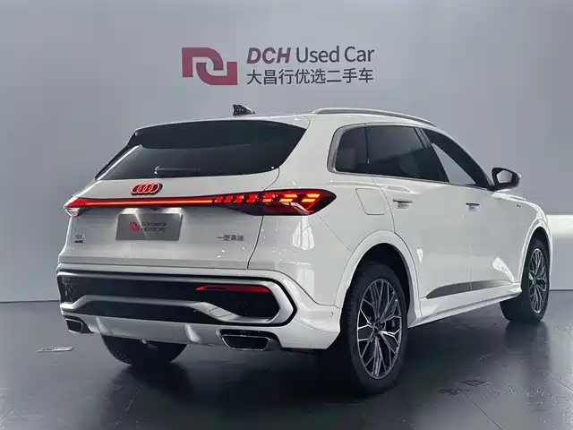 Audi Q5L 2026 Model Base Version — фото 4