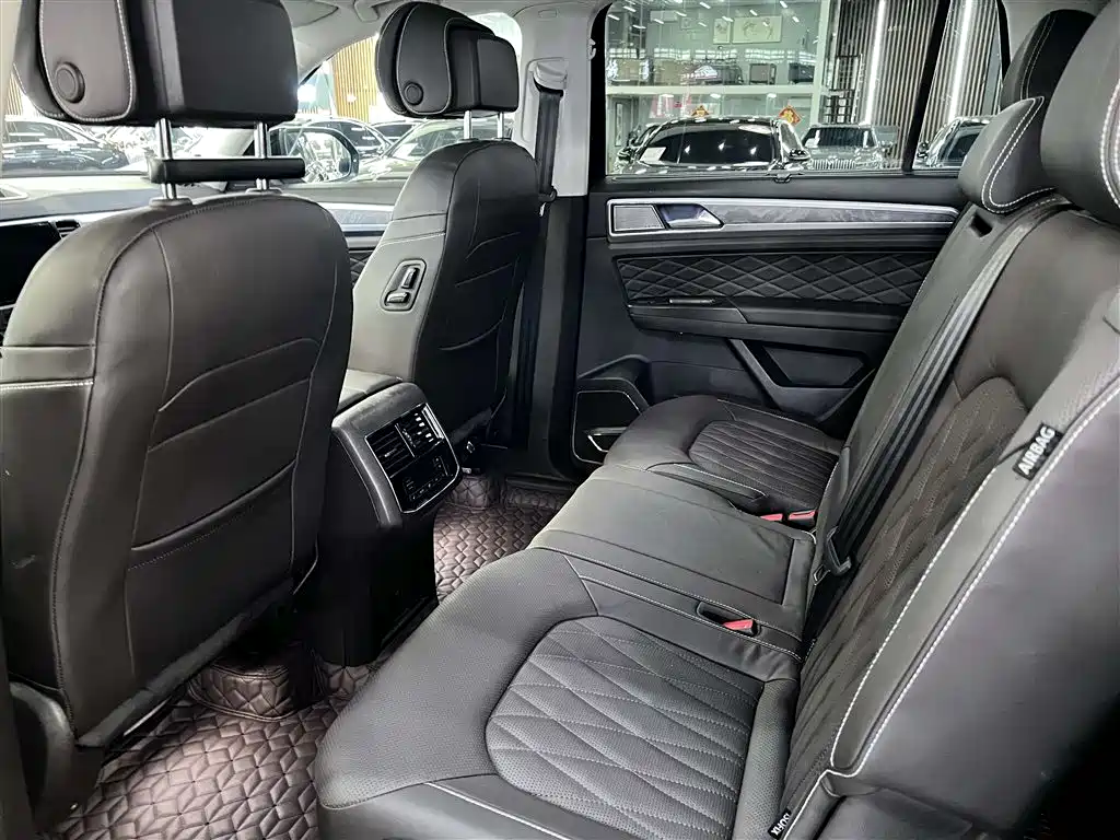 Volkswagen Teramont 2020 380TSI 4WD Flagship China V фото 7
