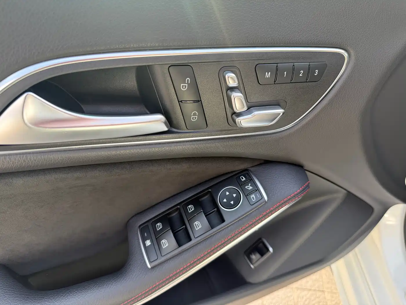 Mercedes-Benz CLA (Import) 2017 CLA 220 4MATIC фото 18