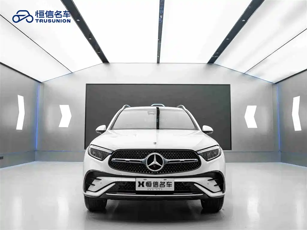 Mercedes-Benz GLC 2024 GLC 260 L 4MATIC Luxury 5-seater фото 2