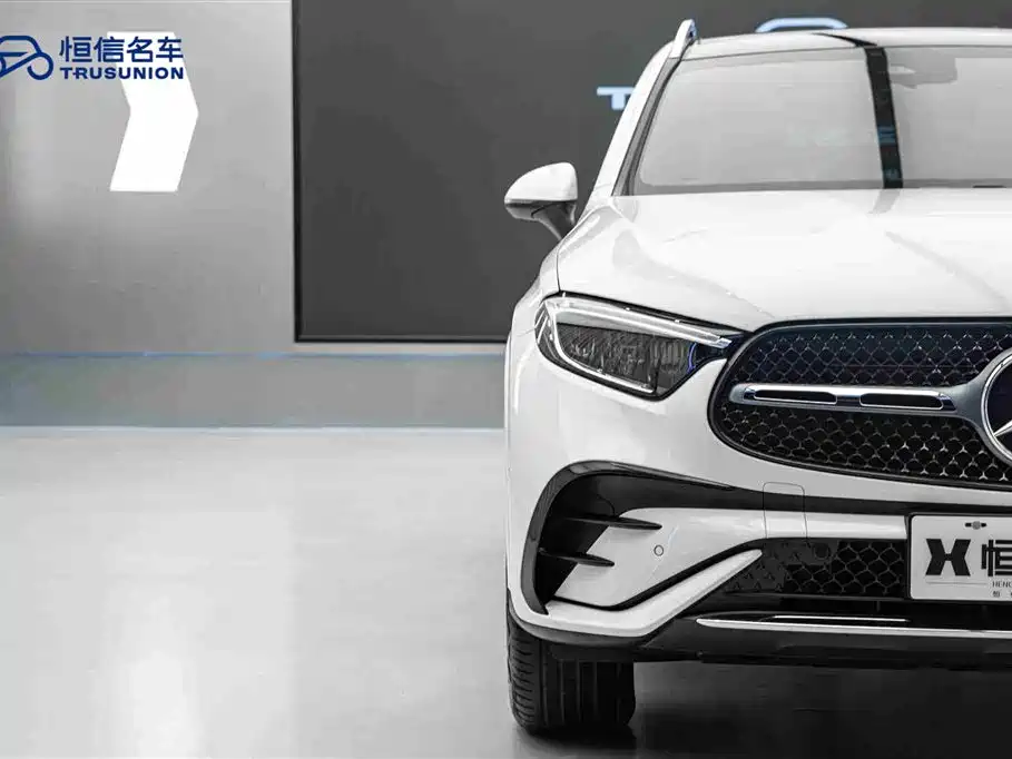 Mercedes-Benz GLC 2024 GLC 260 L 4MATIC Luxury 5-seater фото 8