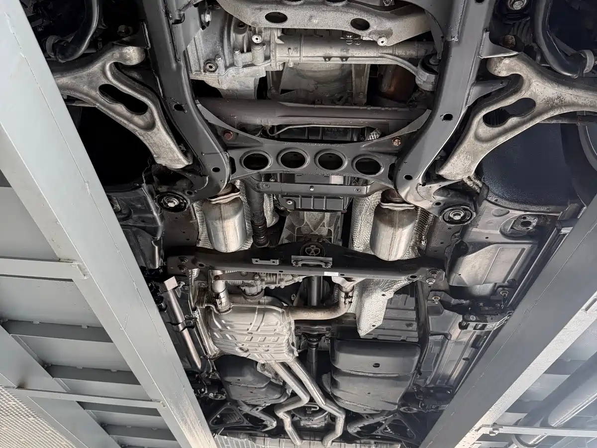 Volkswagen Touareg 2011 3.0TSI Premium фото 22