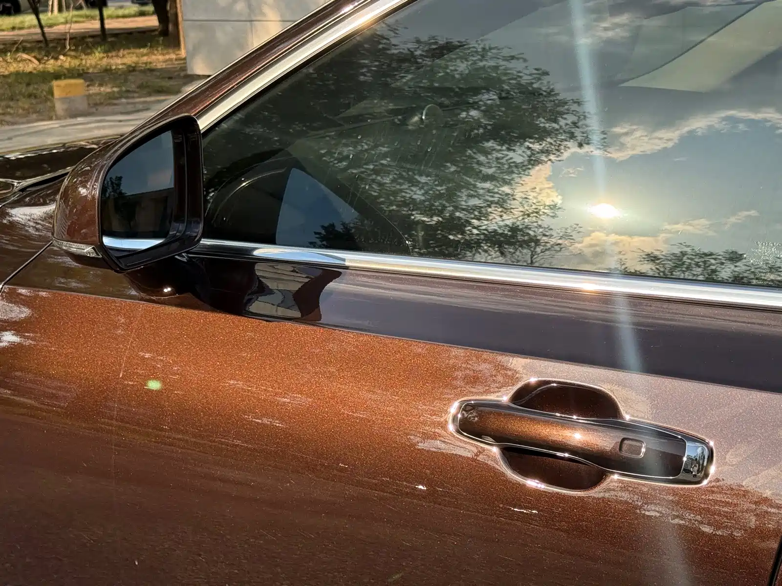 Photo 6 - Volvo S90