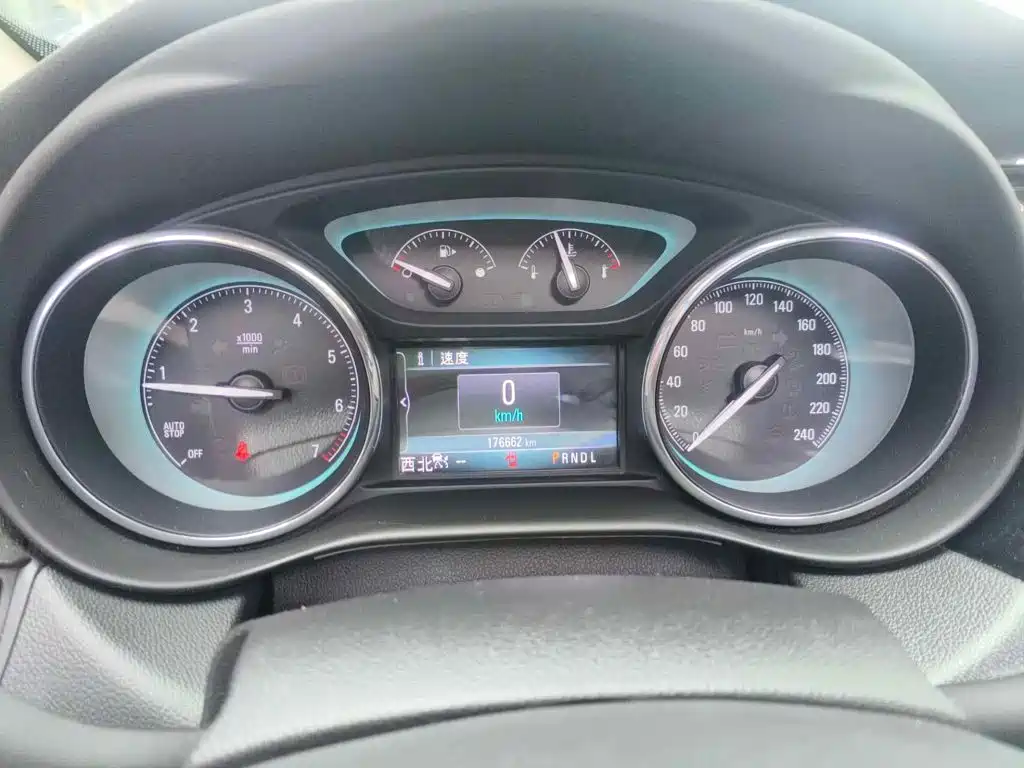 Фото 4 - Buick Envision Plus