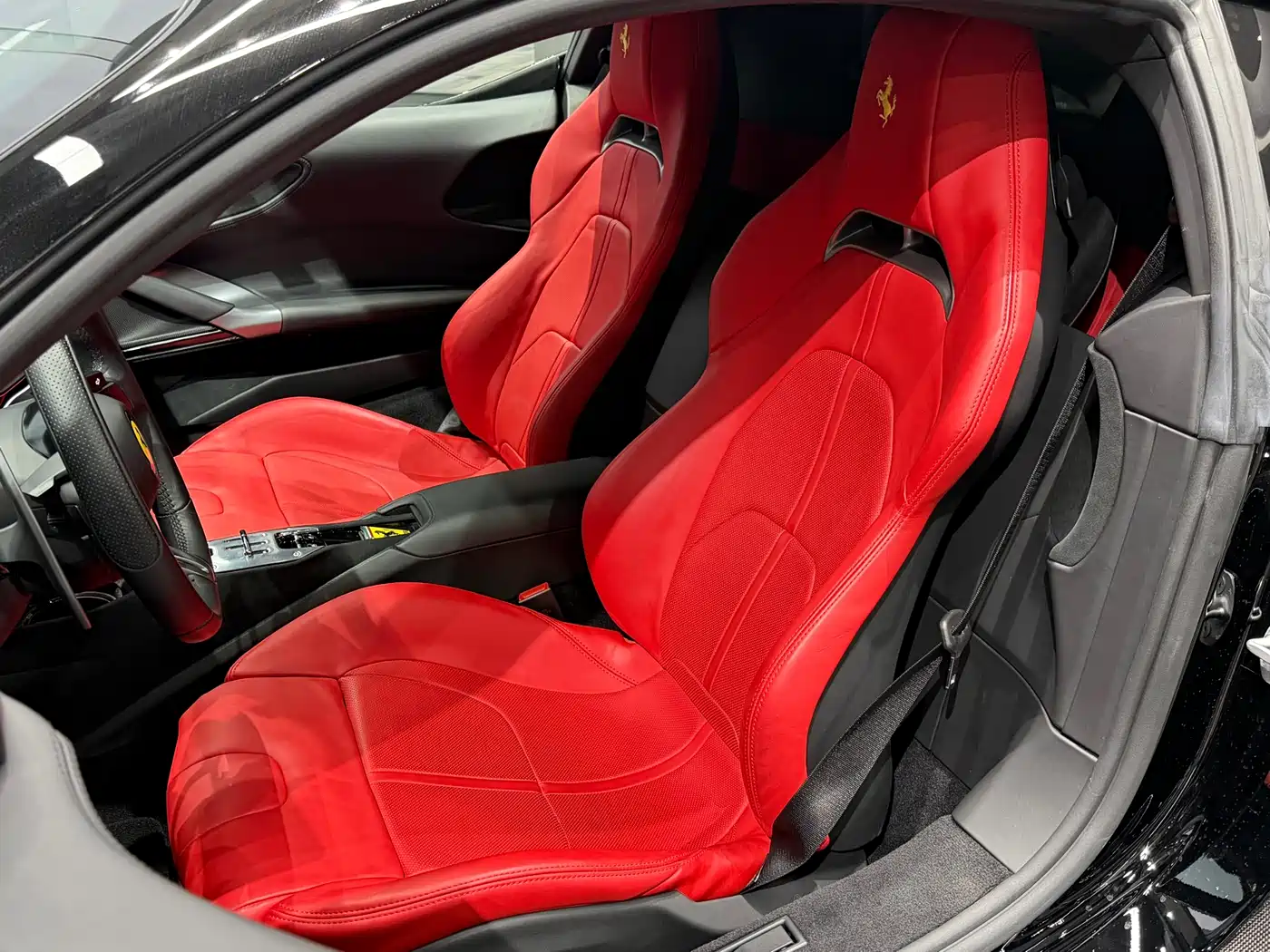 Ferrari SF90 2020 3.9T V8 Stradale фото 9