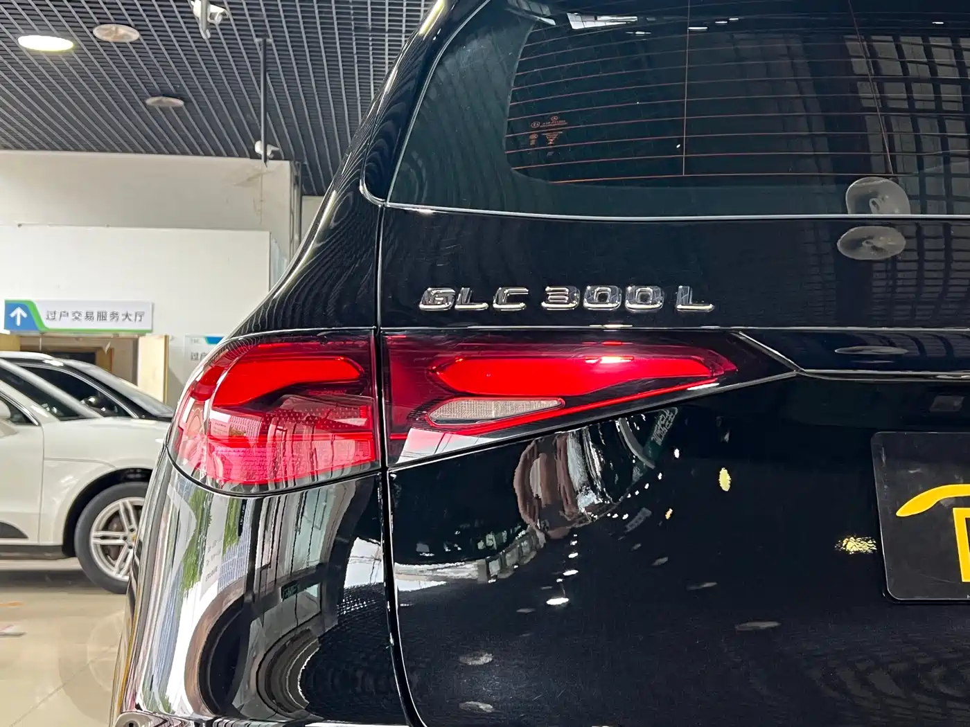 Mercedes-Benz GLC 2024 GLC 300 L 4MATIC Dynamic 5-seater фото 9