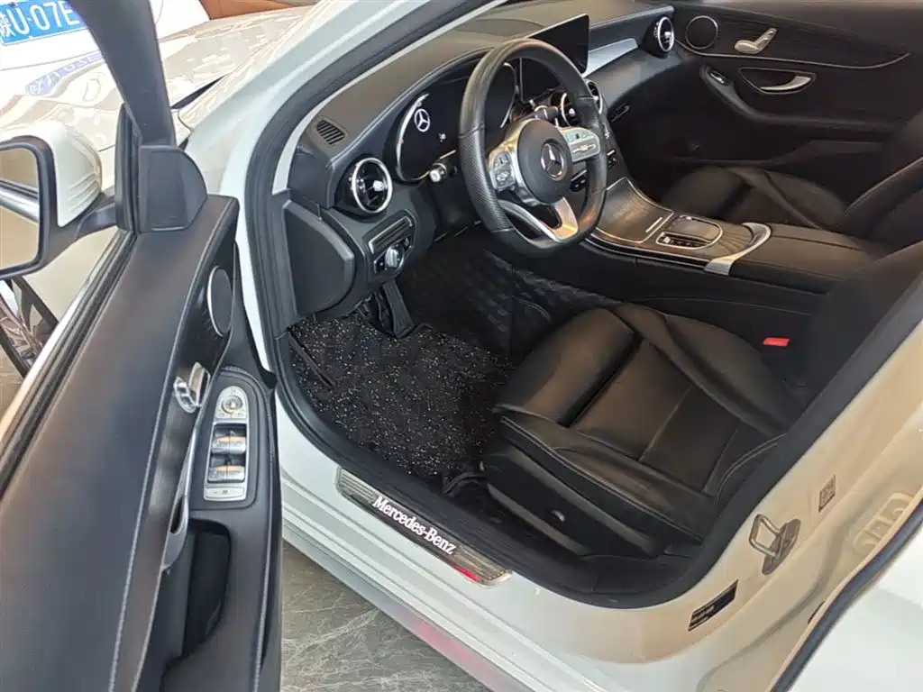 Mercedes-Benz C-Class 2021 C 200 L Fashion Sport Edition фото 16