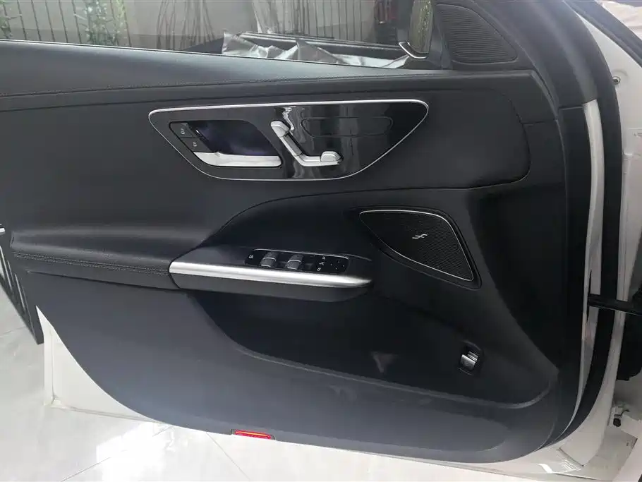 Mercedes-Benz C-Class 2022 Facelift C 200 L Sport фото 7