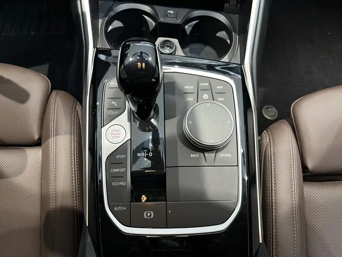 BMW 3 Series 2022 320Li M Sport Package фото 18